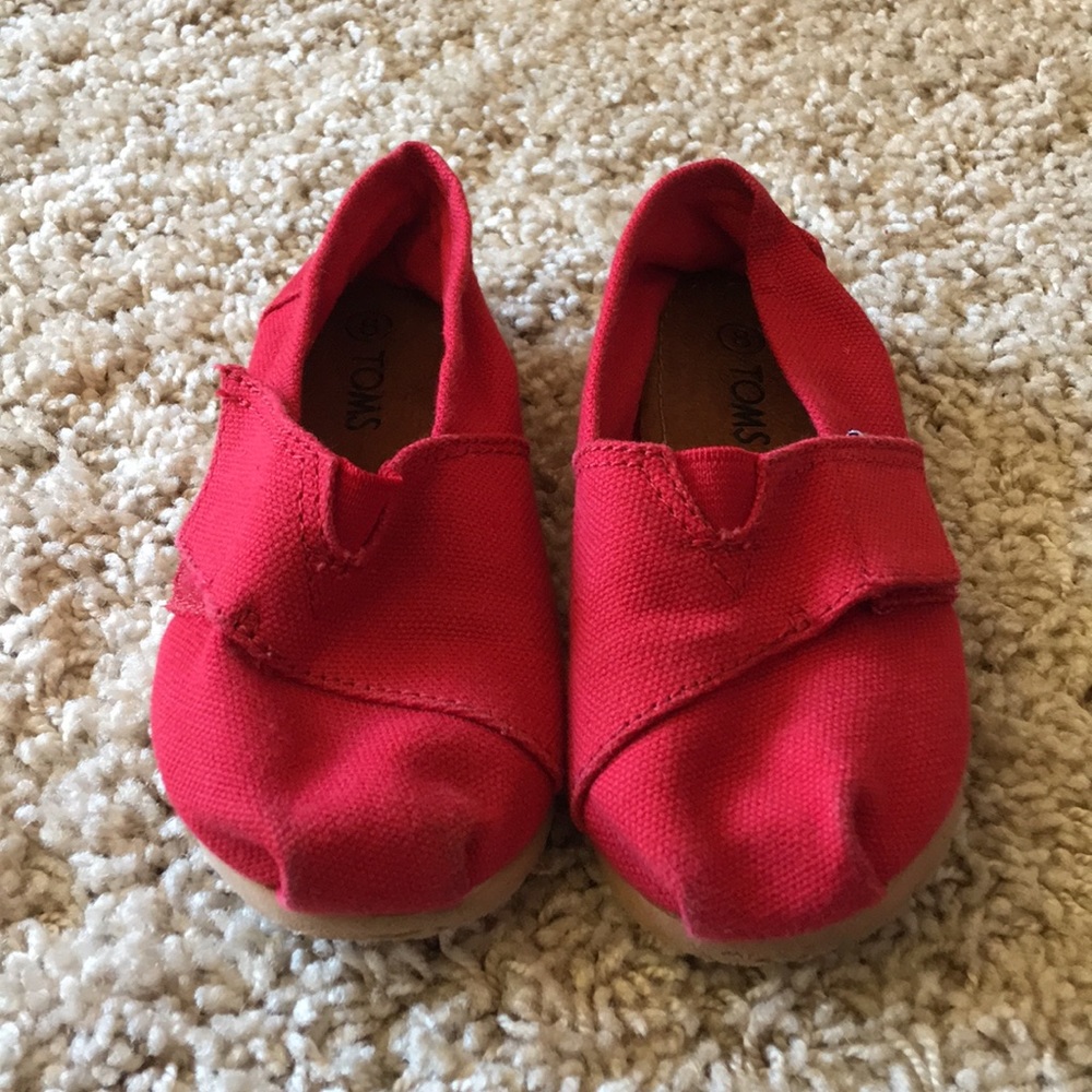 Toddler size 8 Toms shoes in red